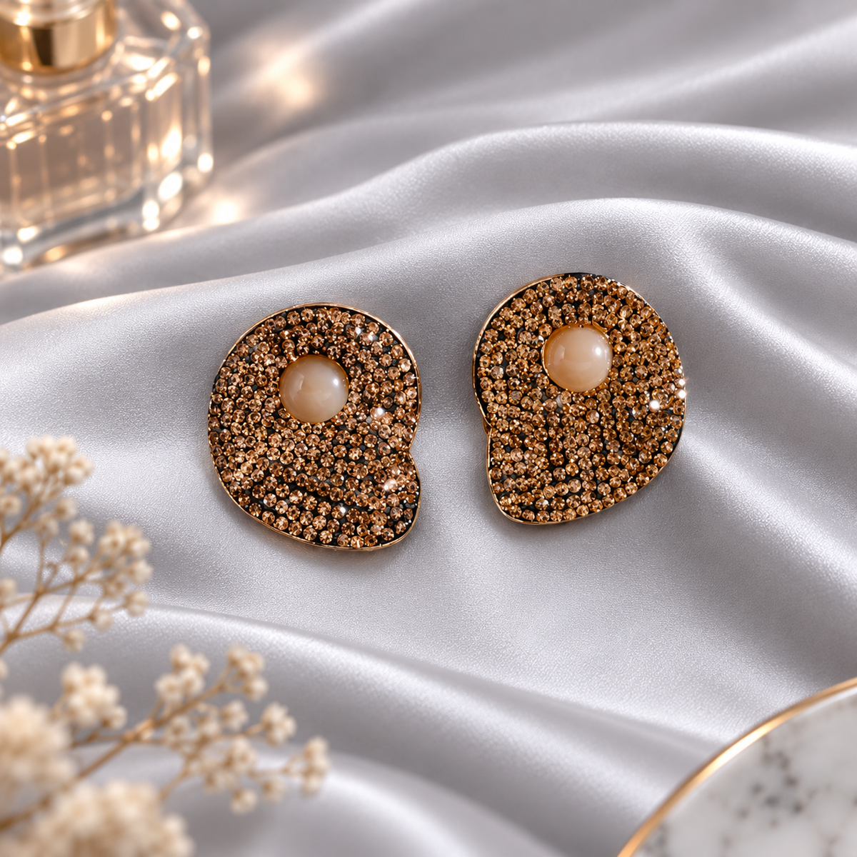 Shine Verse- Stone studded stud earrings