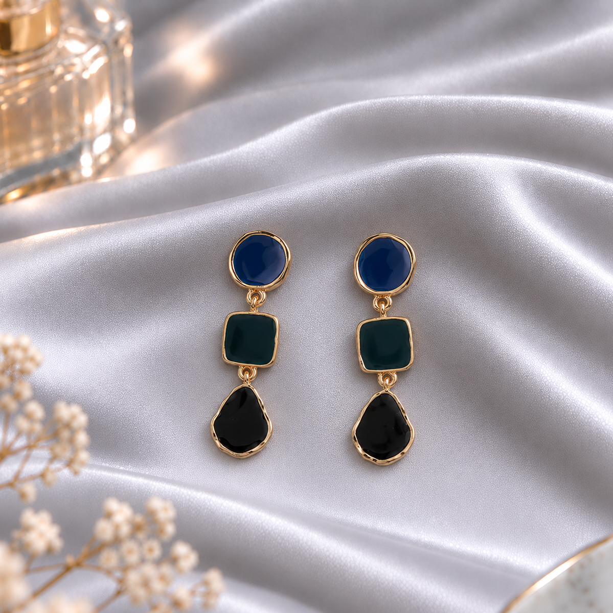 Star Thread- Geometric Dangling Earrings