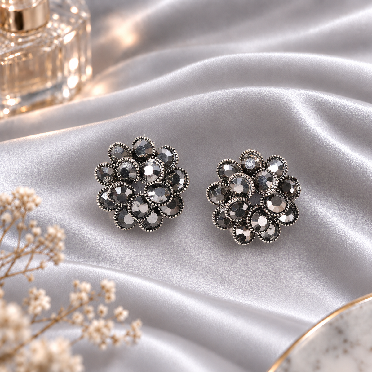 Glow Edit- Stone studded stud earrings