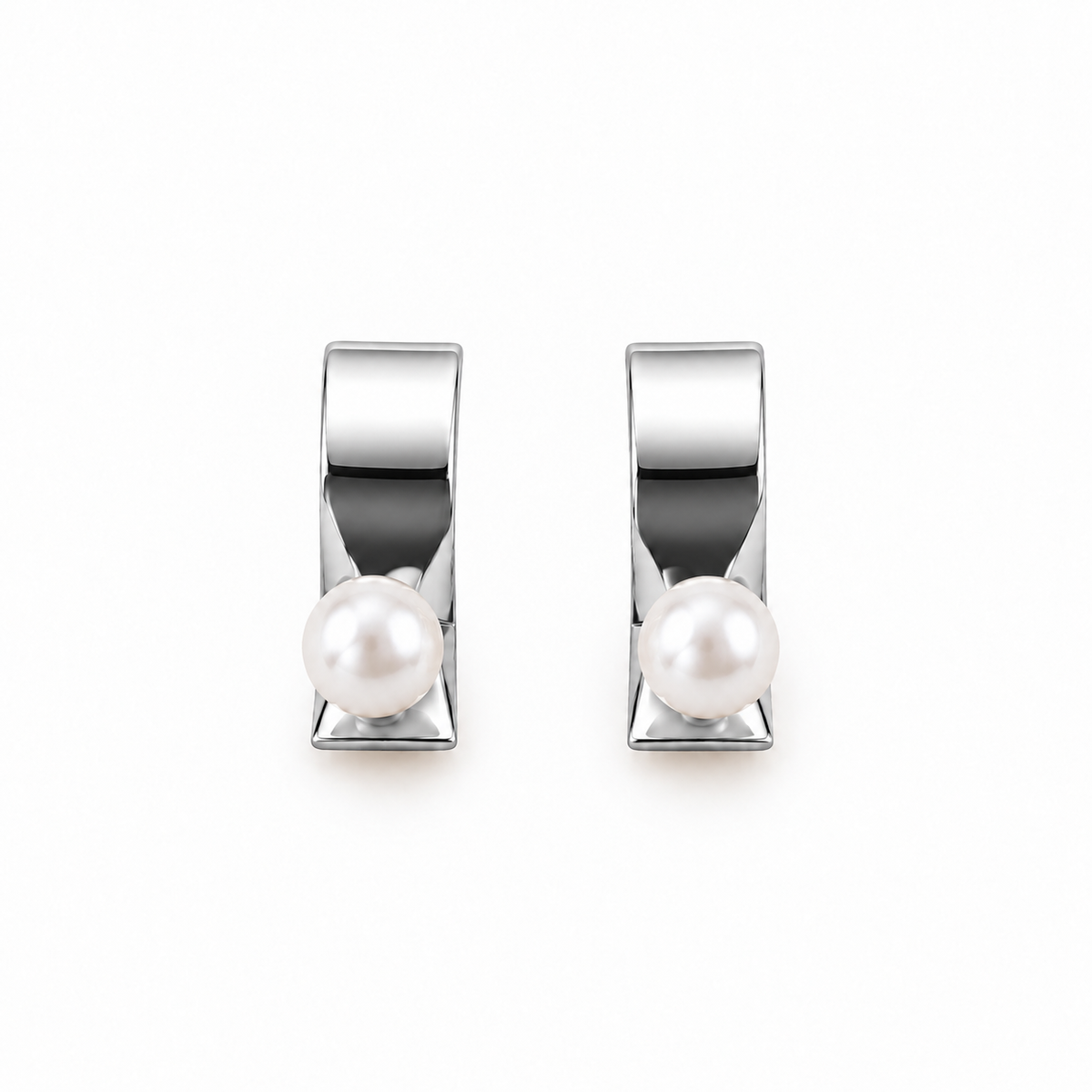 Pure pearl- Pearl studded stud earrings