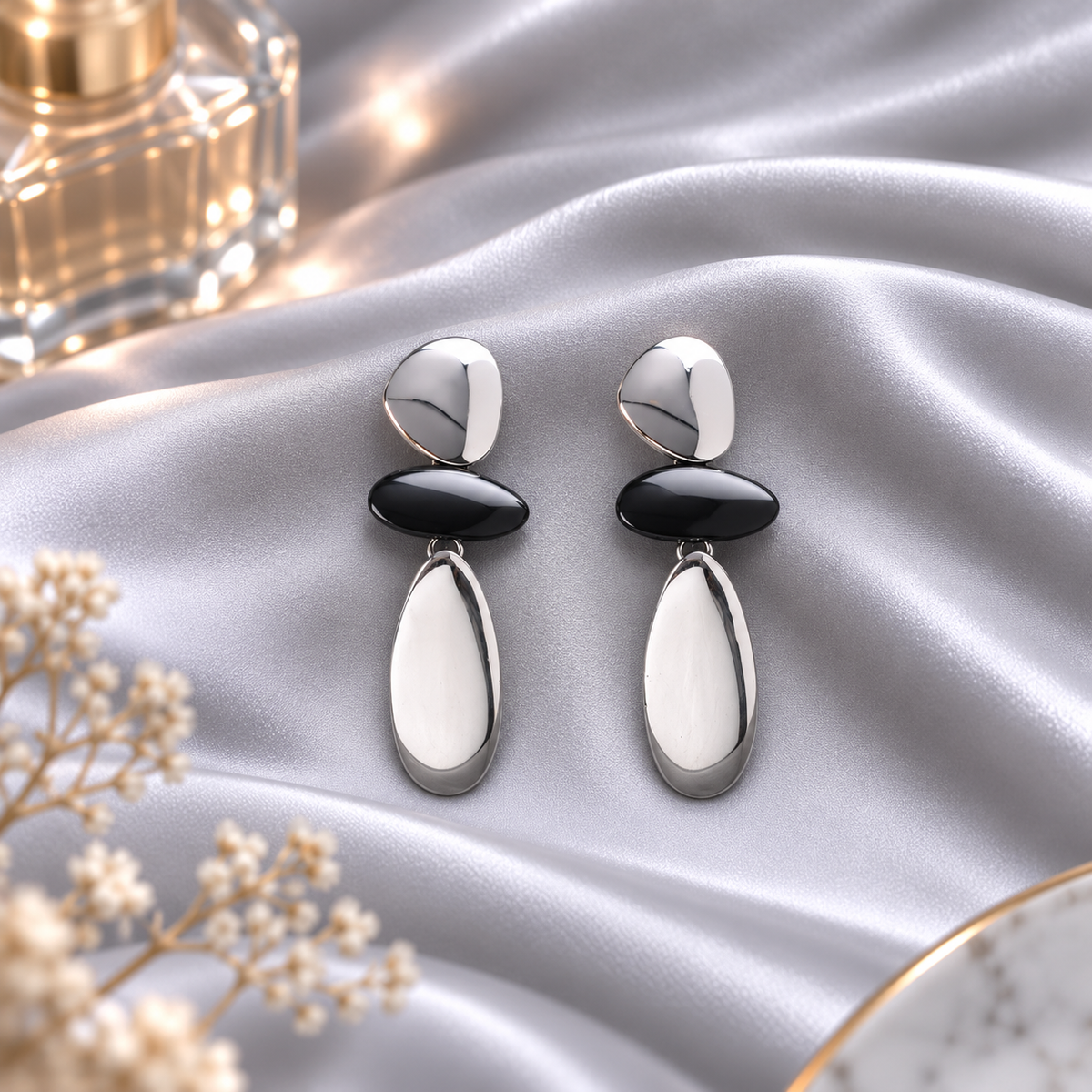 perfect pebbles- Metallic dangler earrings