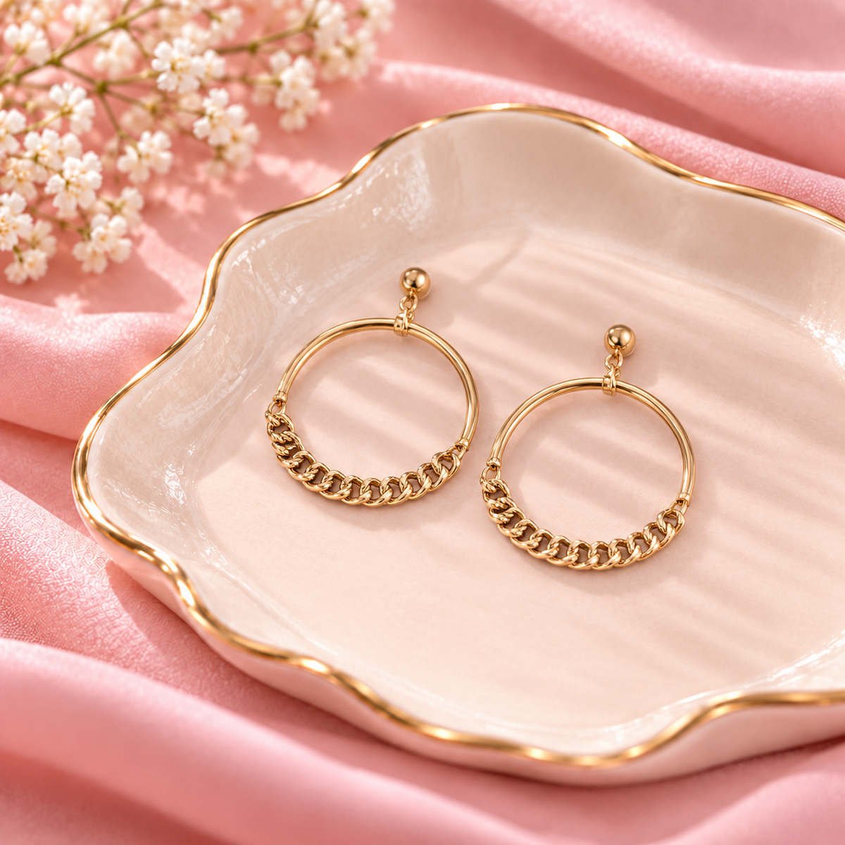 Golden Thread- Golden framed Hoops Earrings