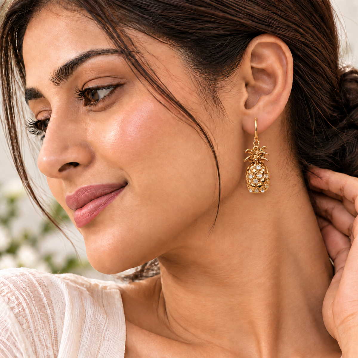 Golden Edge- Golden Dangler Earrings