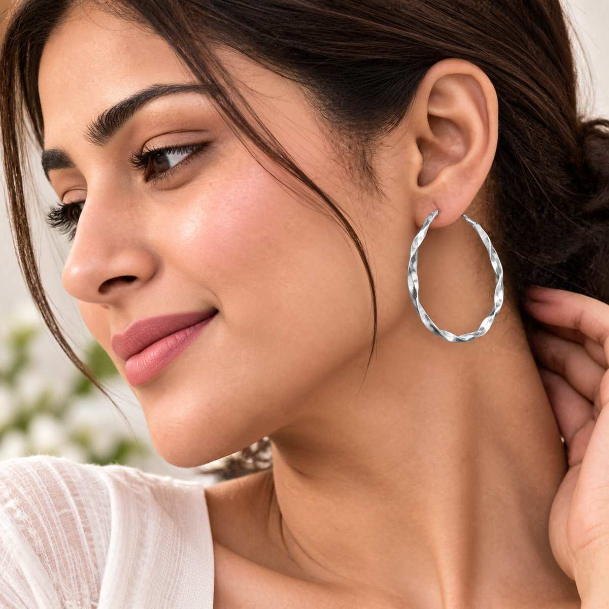 Golden Bloom- Twisted metallic hoop earrings