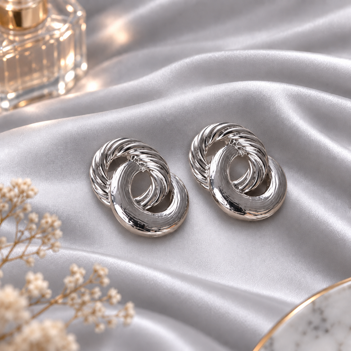 Loop Locked- loop Stud earrings