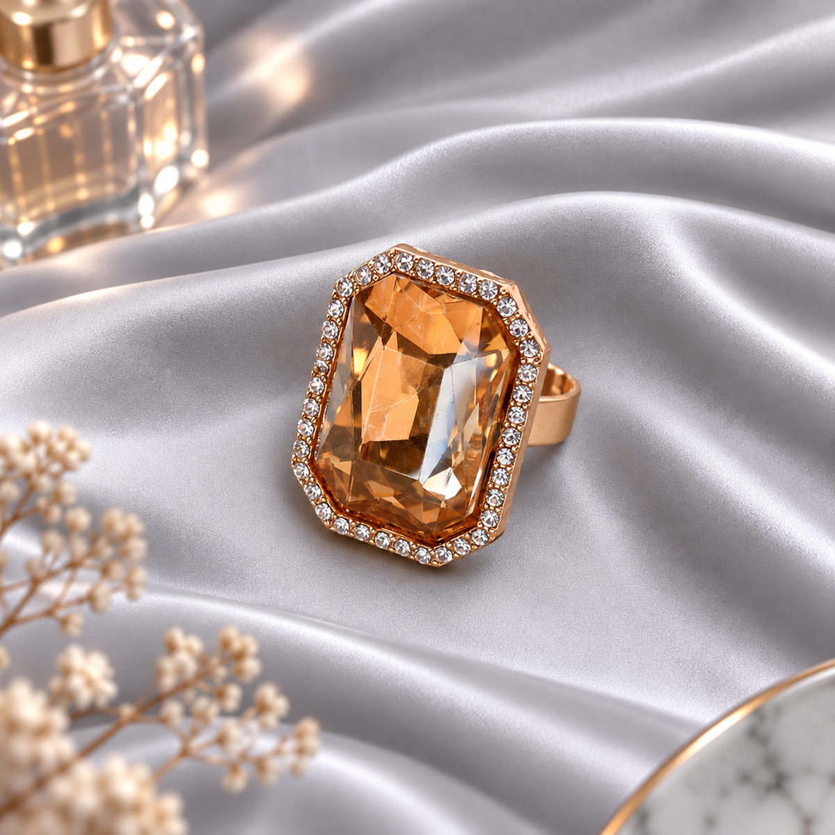 Auric Glow- Stone studded ring