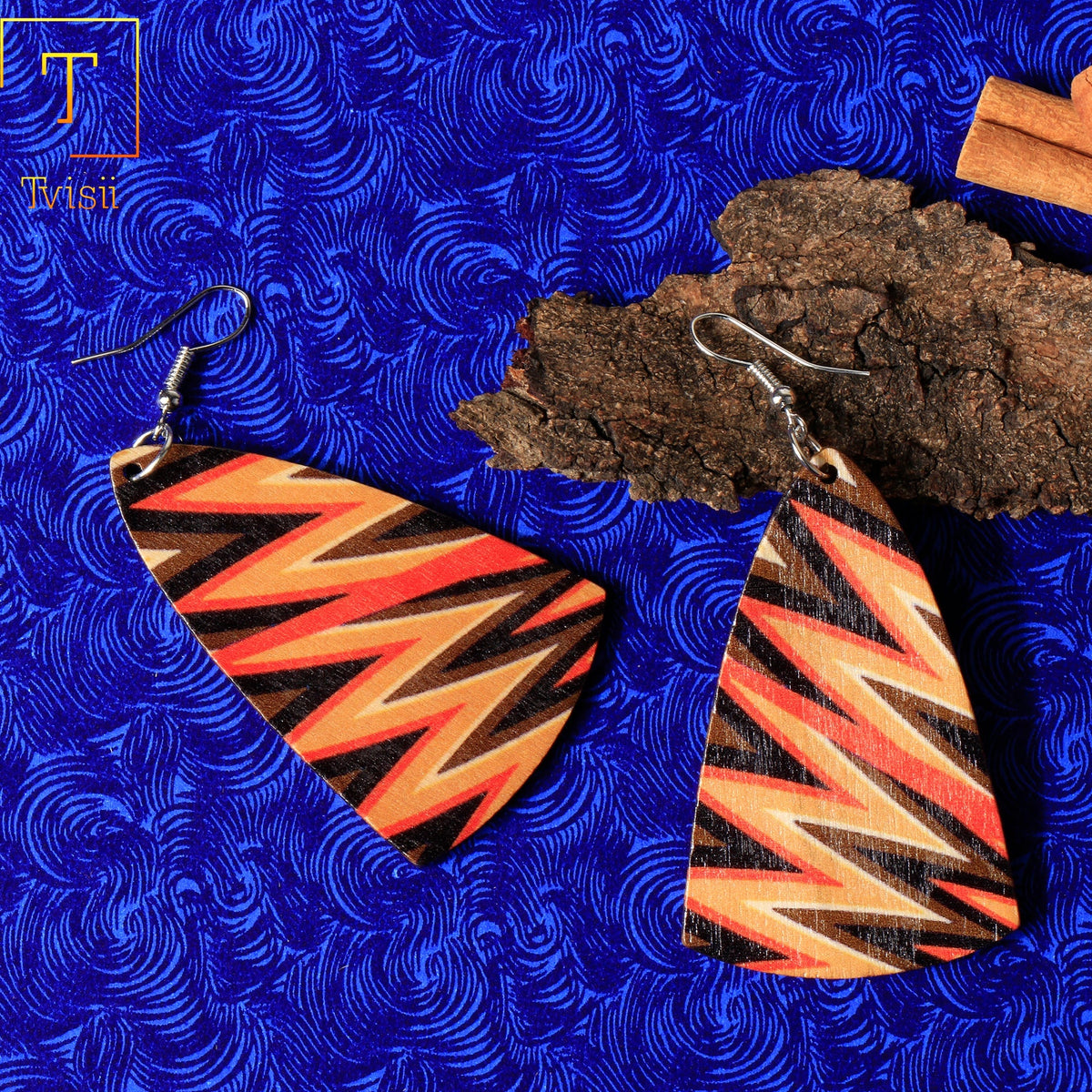 Rustic Claw- Wooden dangler earrings