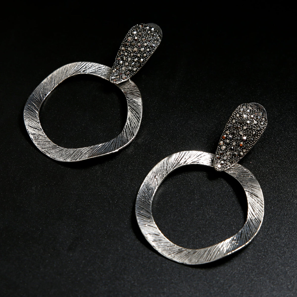 Glow Hoop- Meallic Dangler Earrings