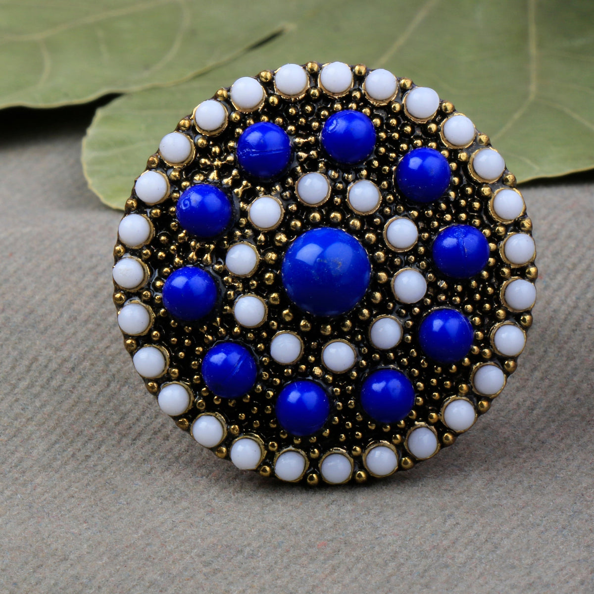 Echo Form- Pearl studded ring