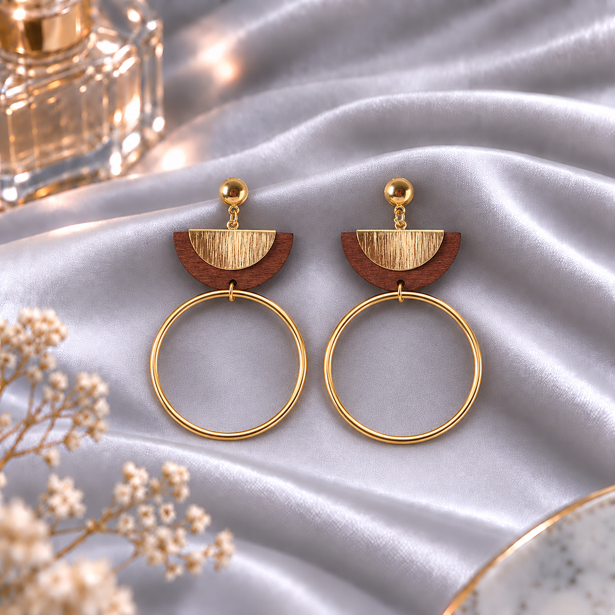 Wow wooden- Wooden dangler earrings